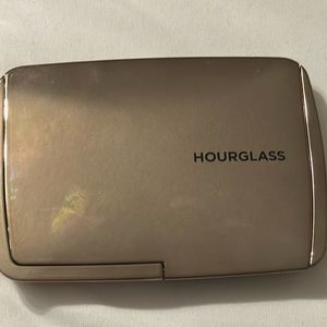 Hourglass Ambient Lightning Edit Palette
